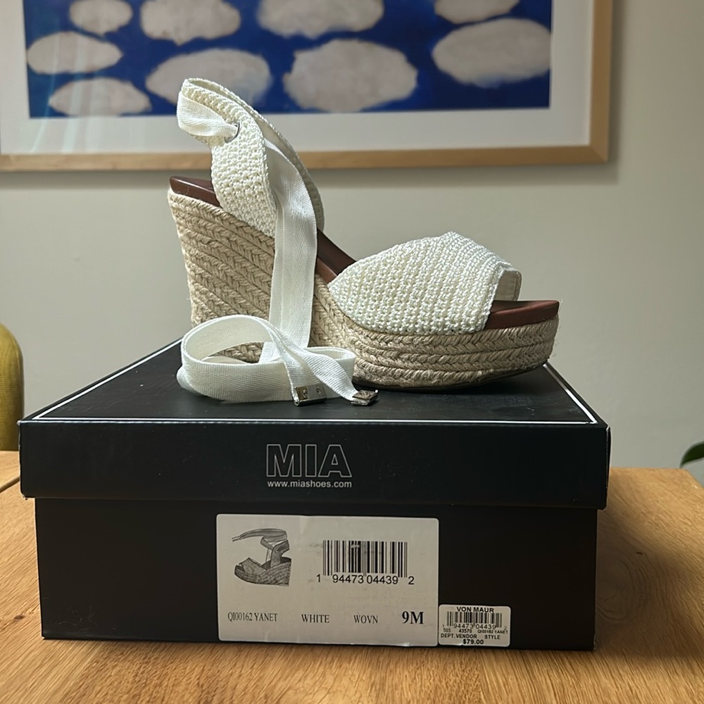 MIA Yanet platform espadrille new in box